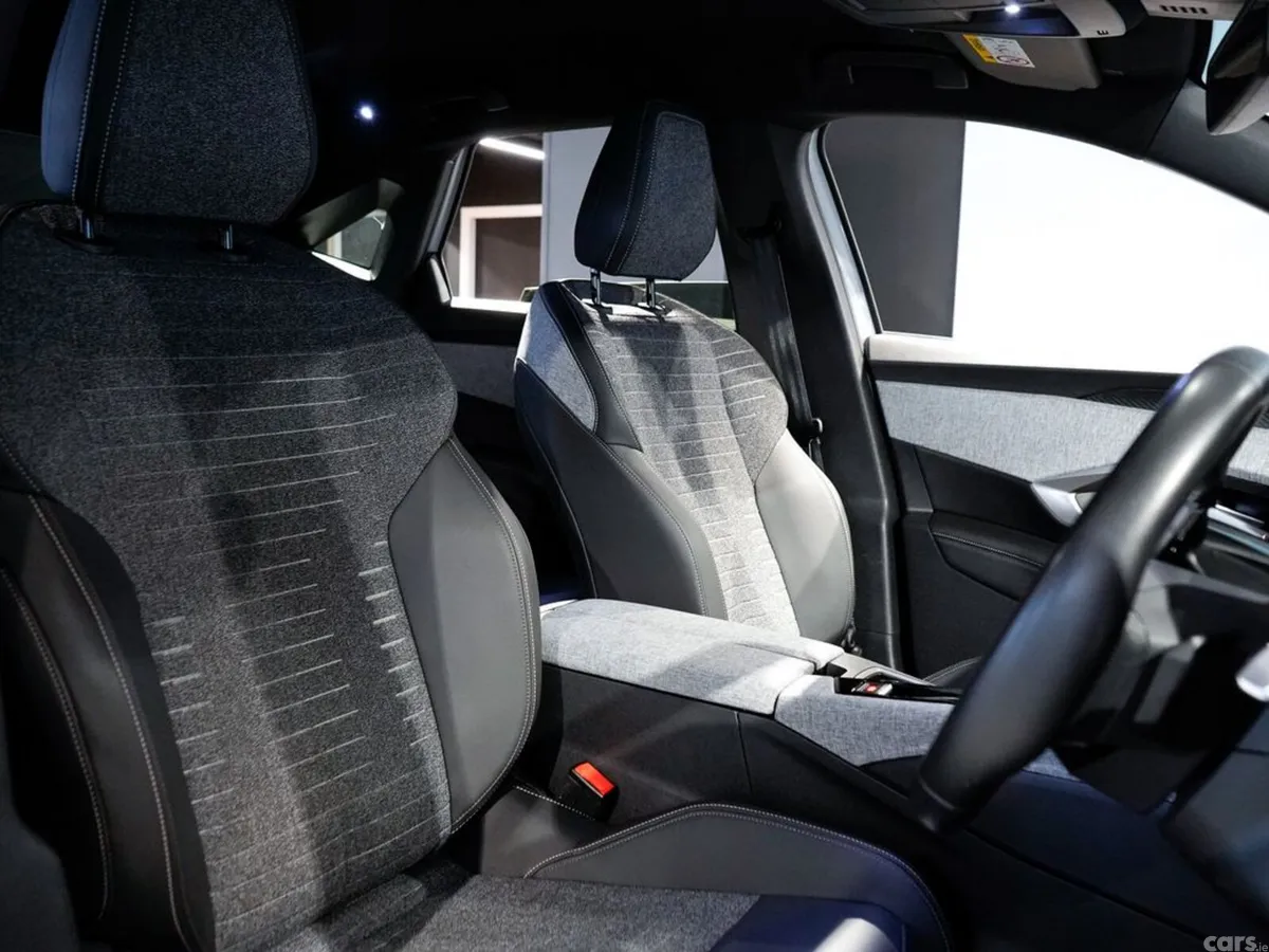 Peugeot 3008 MPV, Petrol Hybrid, 2025, White