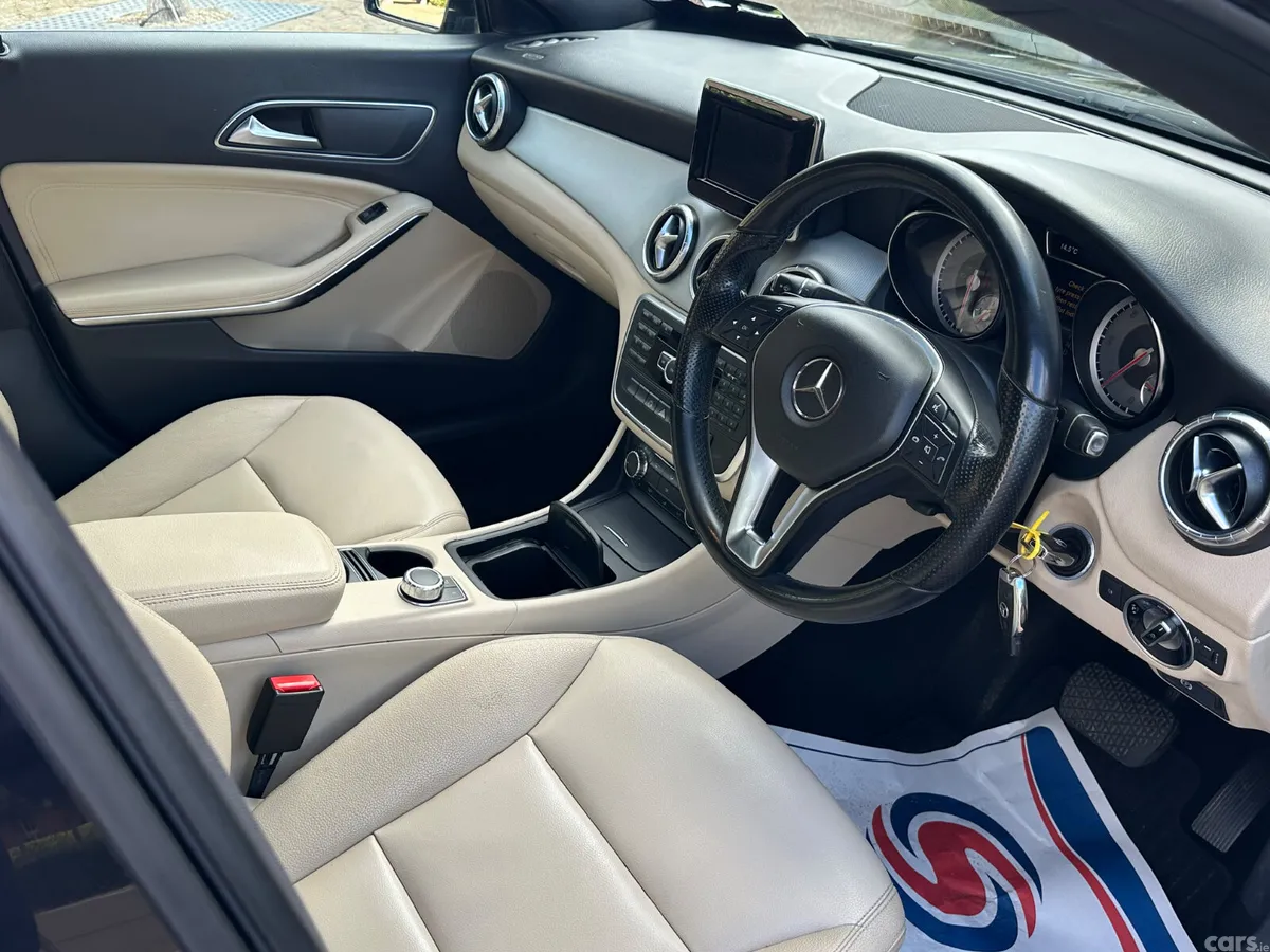 Mercedes-Benz CLA Saloon, Diesel, 2013, Black