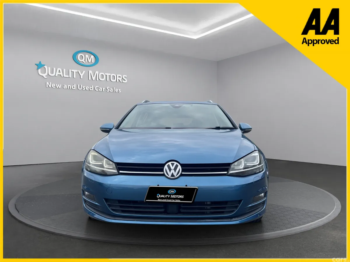 Volkswagen Golf Hatchback, Petrol, 2017, Blue