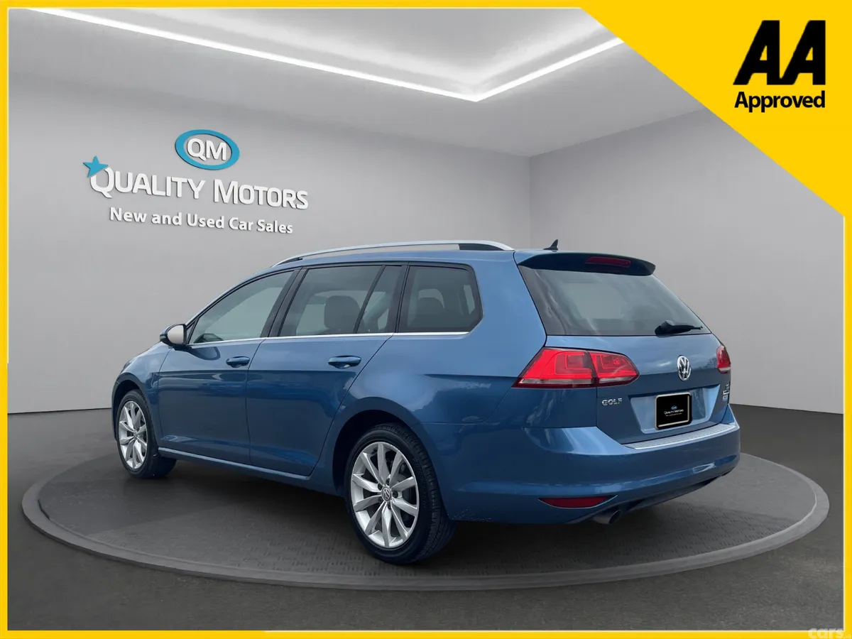 Volkswagen Golf Hatchback, Petrol, 2017, Blue