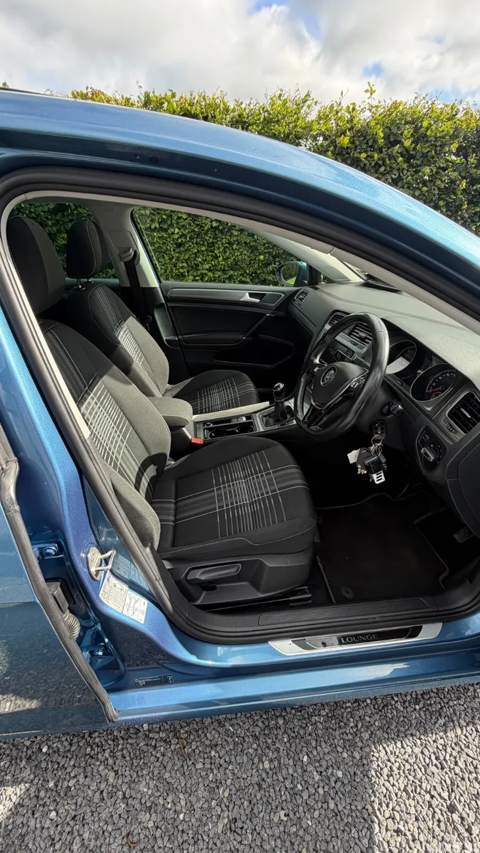 Volkswagen Golf Hatchback, Diesel, 2016, Blue