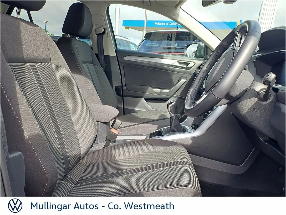 Volkswagen T-Roc SUV, Petrol, 2024, Grey