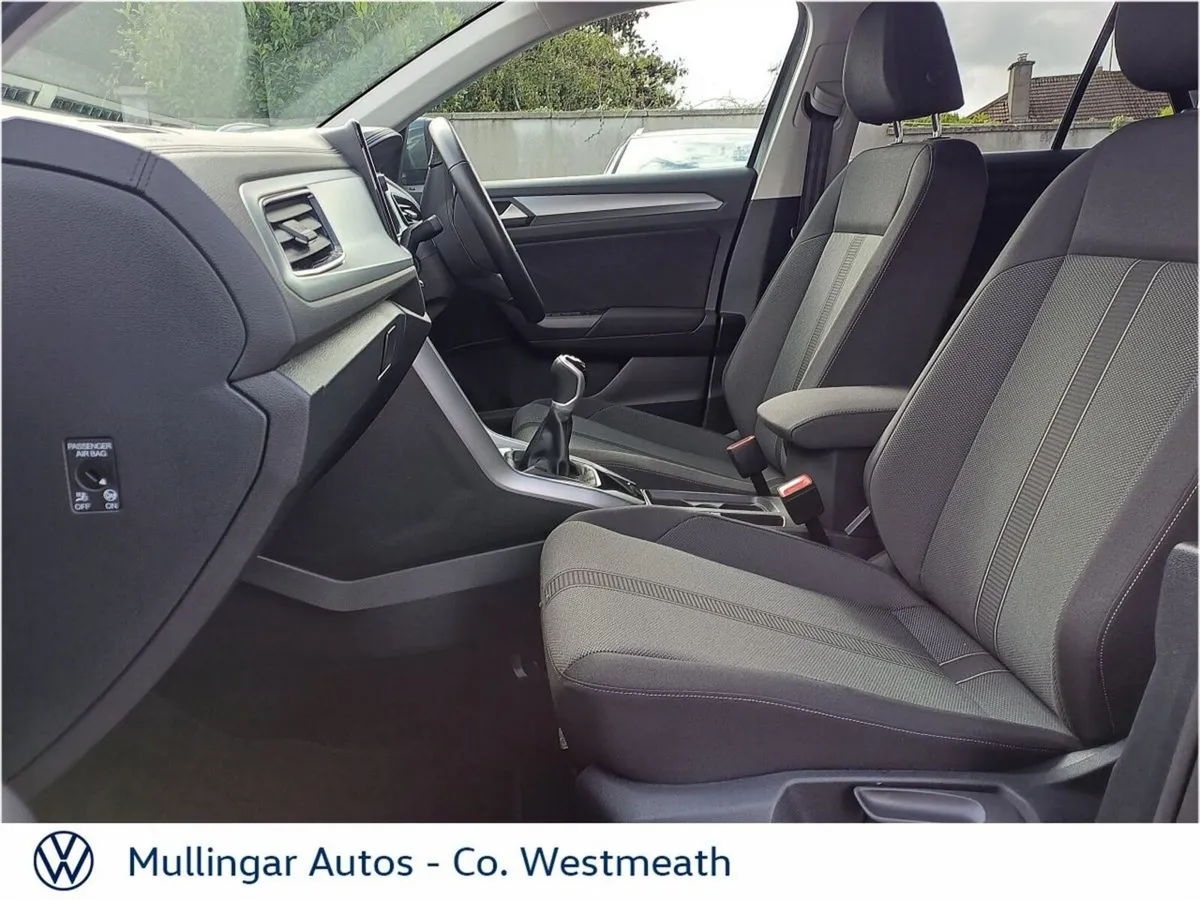 Volkswagen T-Roc SUV, Petrol, 2024, Grey