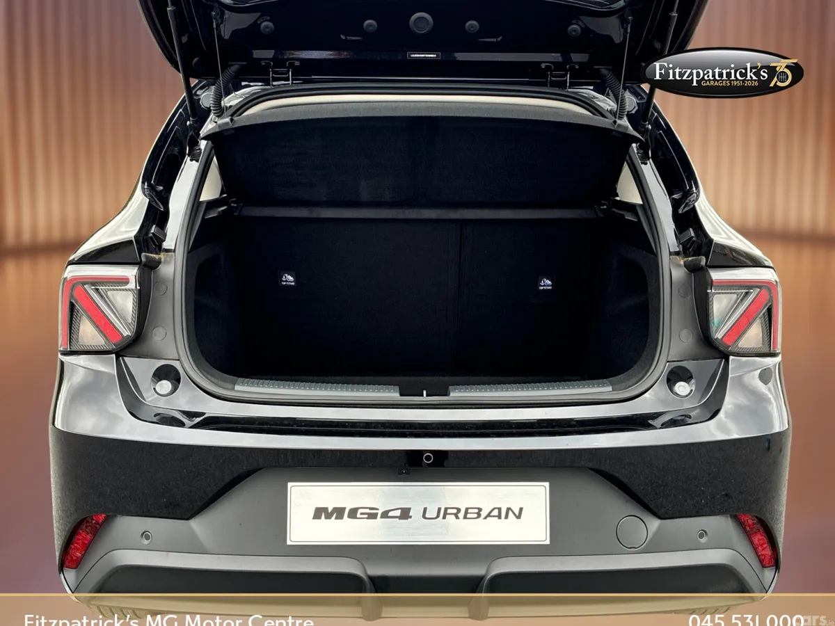 MG MG4 Hatchback, Electric, 2026, Black