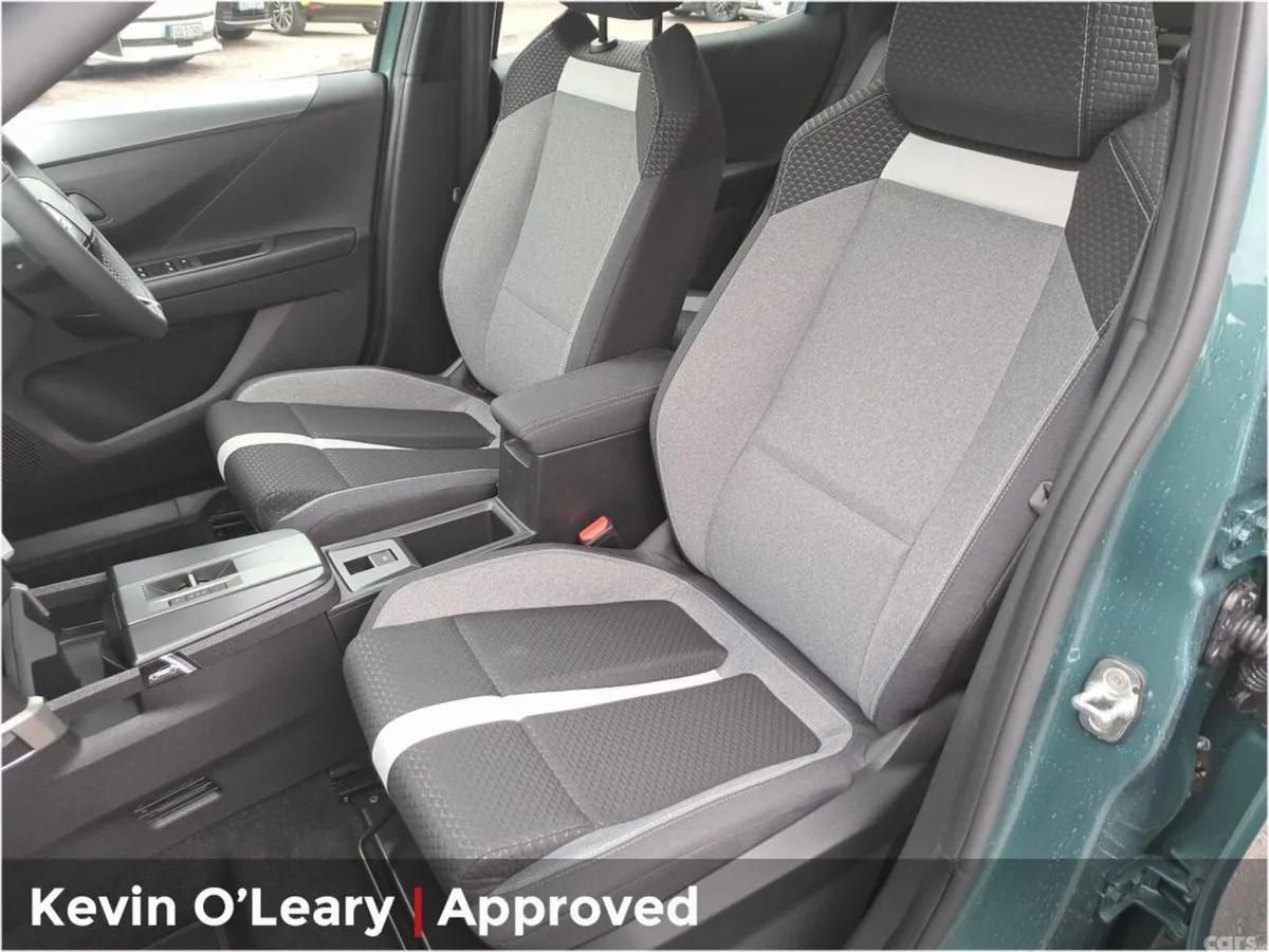 Opel Frontera SUV, Petrol, 2026, Green