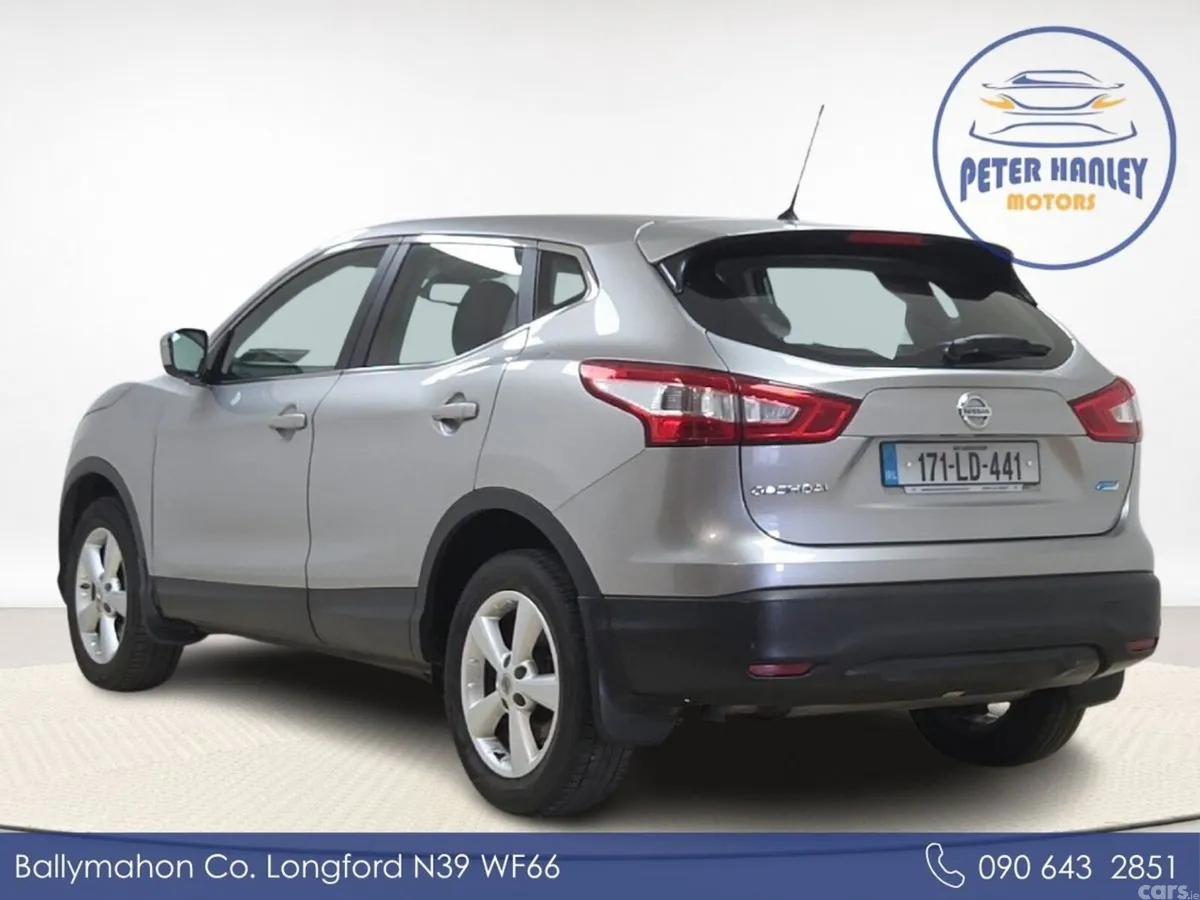Nissan Qashqai SUV, Diesel, 2017, Grey