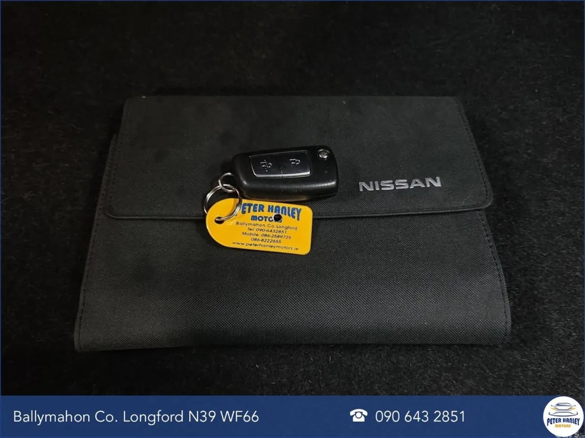 Nissan Qashqai SUV, Diesel, 2017, Grey
