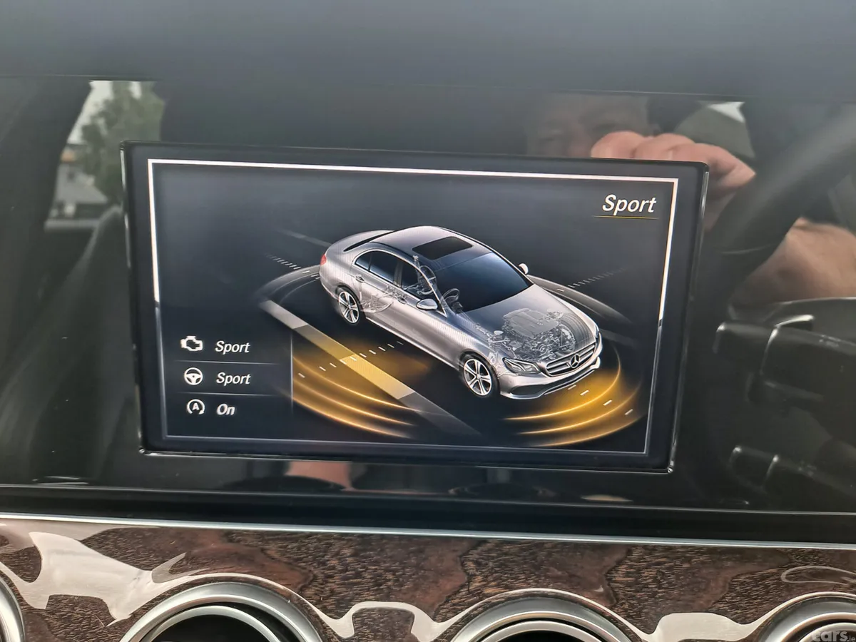 Mercedes-Benz E-Class Saloon, Diesel, 2018, Red