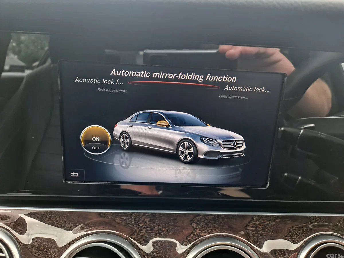 Mercedes-Benz E-Class Saloon, Diesel, 2018, Red