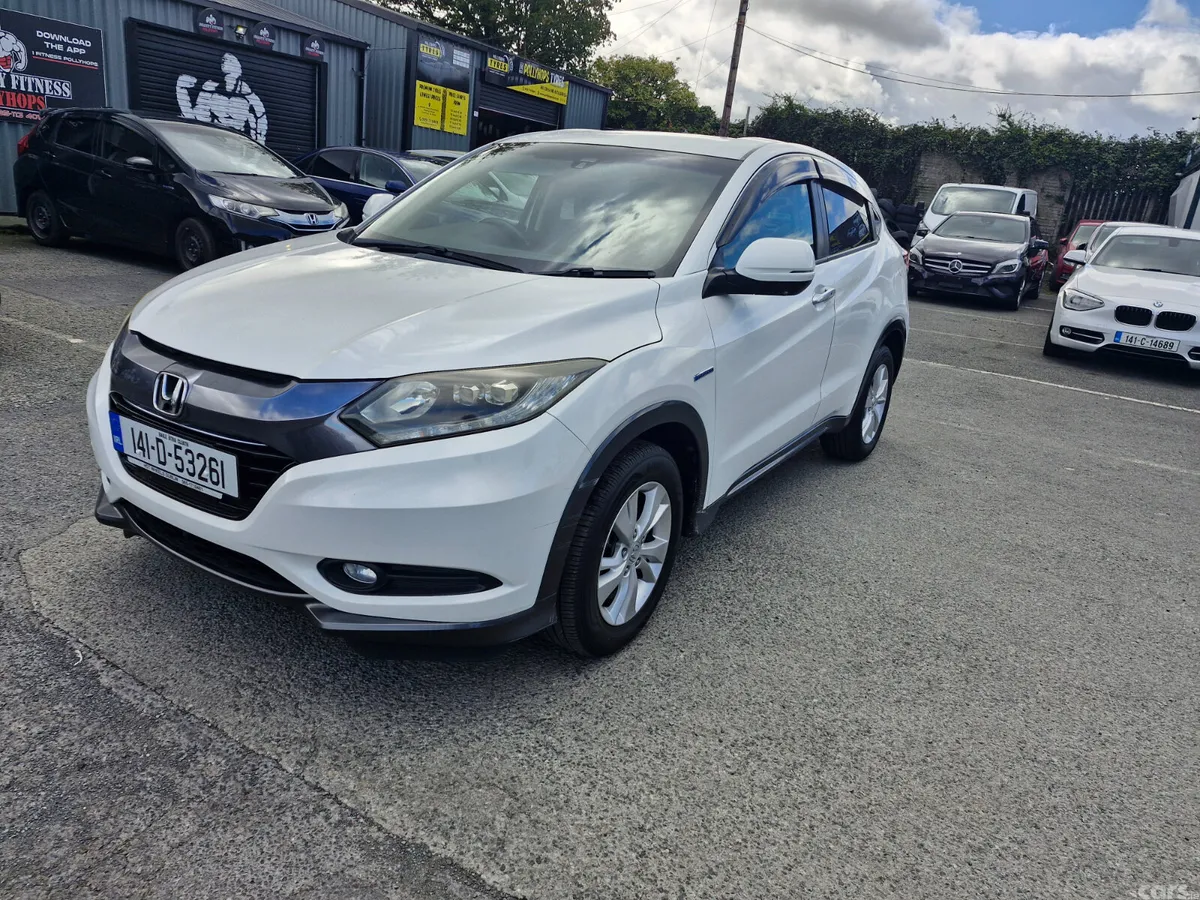 Honda Vezel SUV, Petrol Hybrid, 2014, White