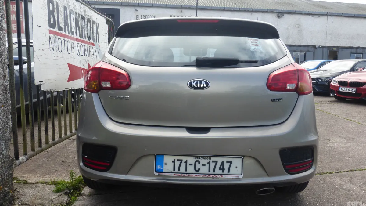 Kia Ceed Hatchback, Diesel, 2017, Grey