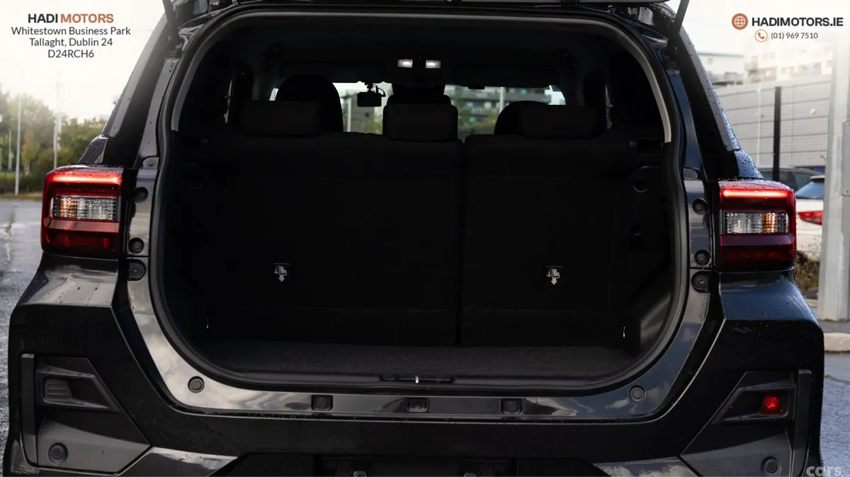 Toyota Raize SUV, Petrol Hybrid, 2022, Black