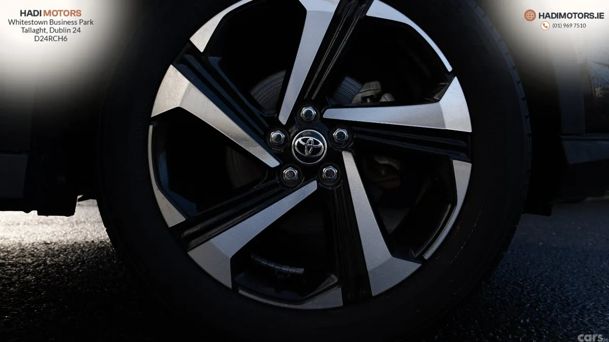 Toyota Raize SUV, Petrol Hybrid, 2022, Black