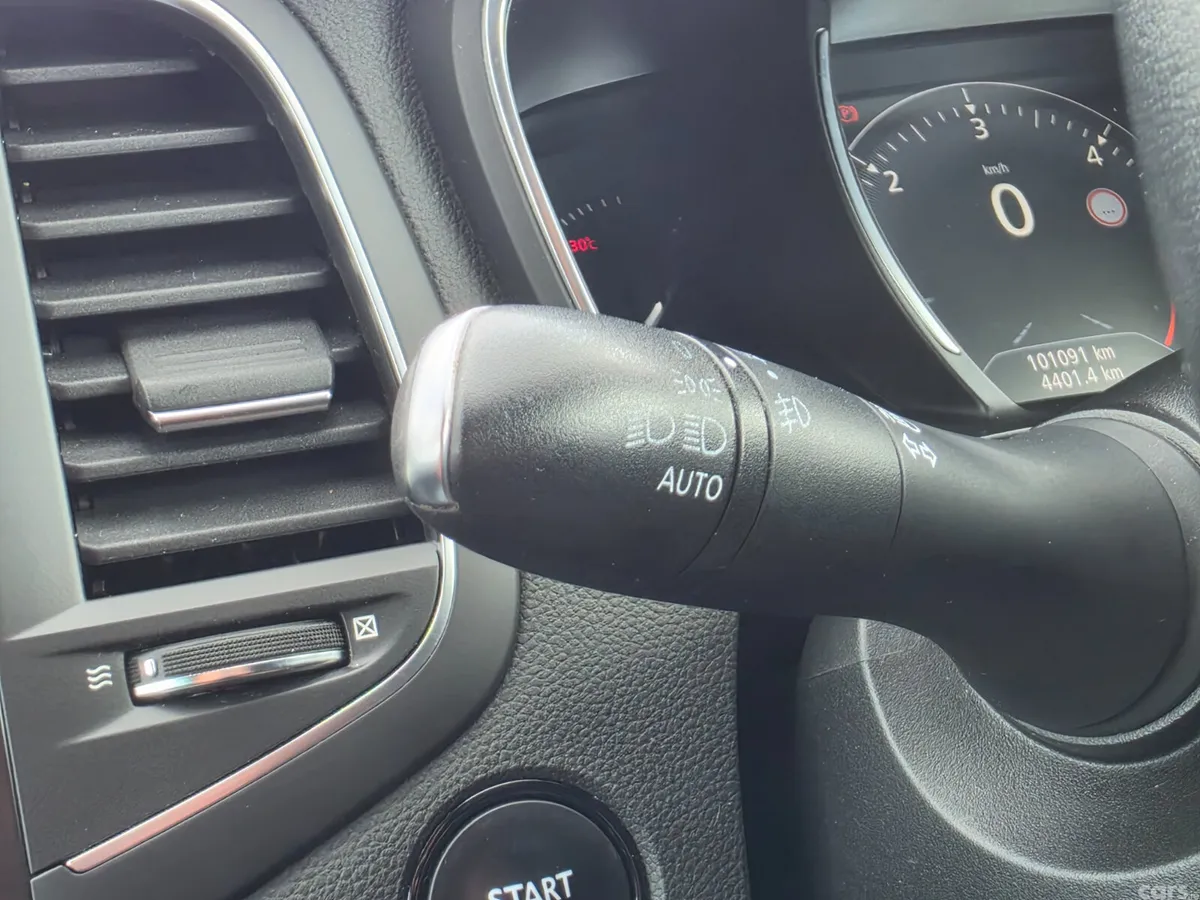 Renault Megane Hatchback, Diesel, 2017, Grey