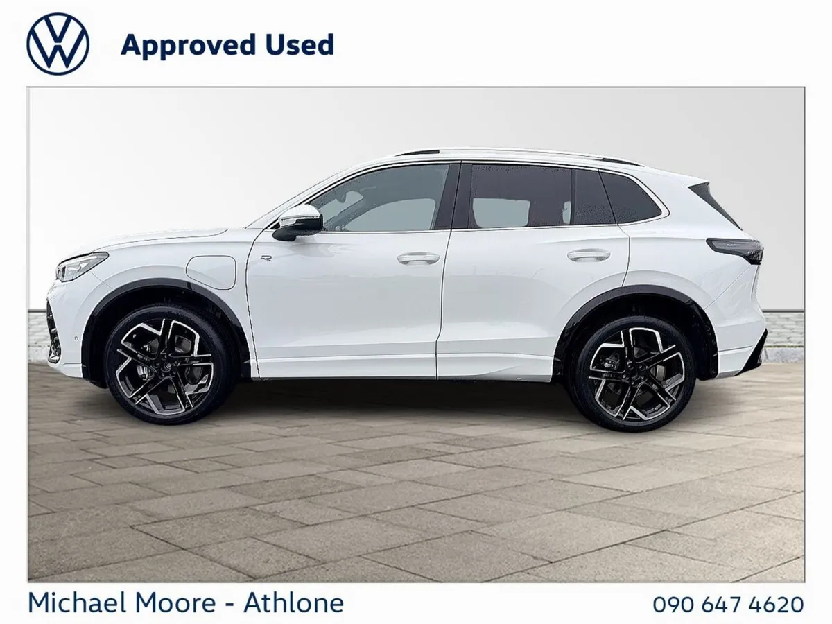 Volkswagen Tiguan SUV, Petrol Plug-in Hybrid, 2026, White