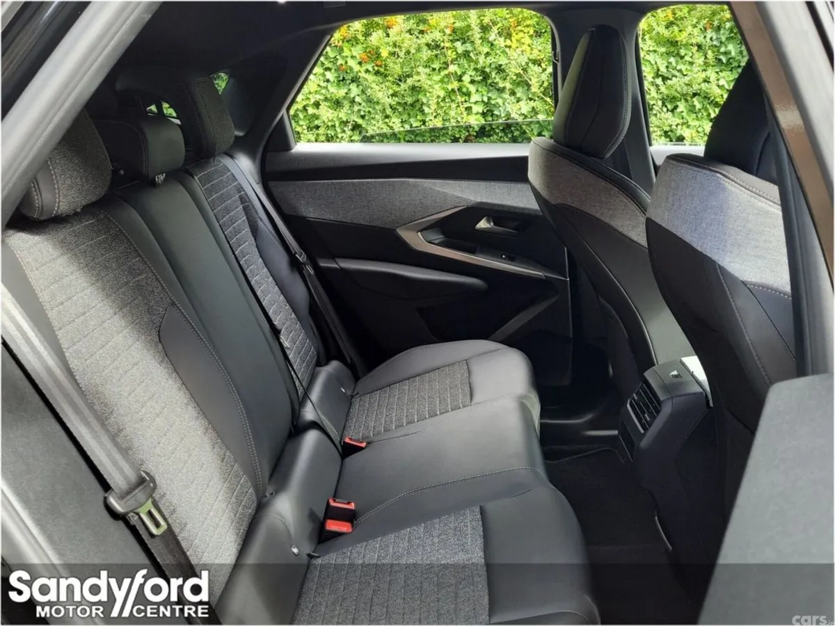 Peugeot 3008 SUV, Petrol, 2025, Black