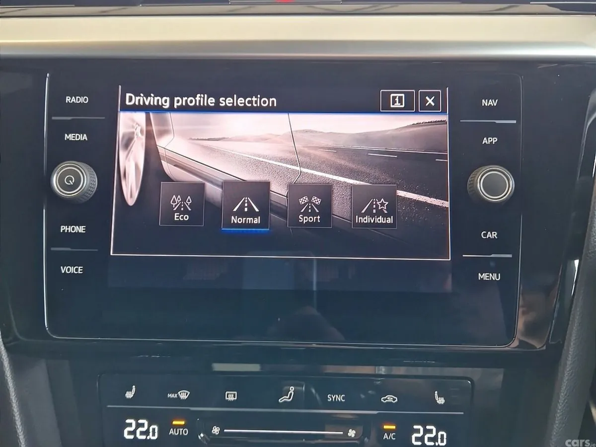 Volkswagen Arteon Hatchback, Diesel, 2022, Red