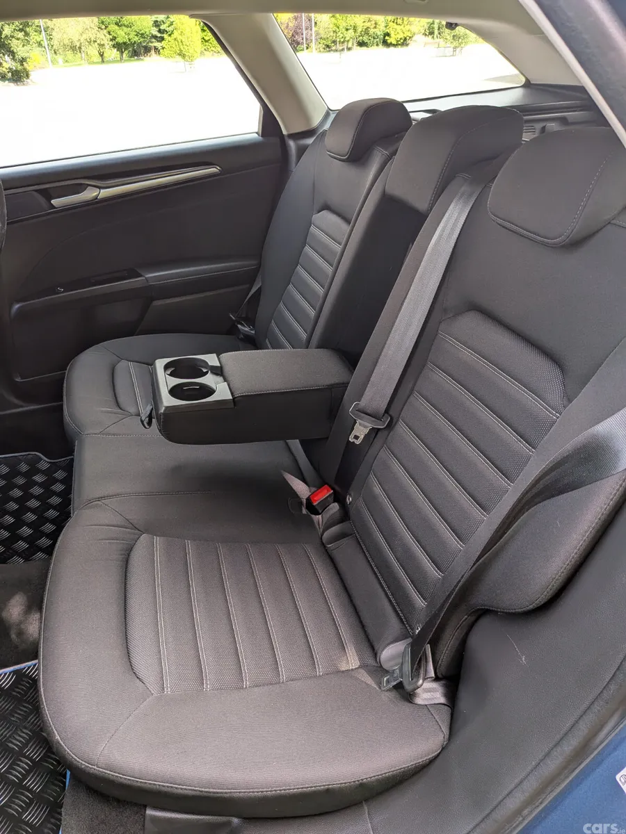 Ford Mondeo Estate/Jeep, Diesel, 2020, Blue