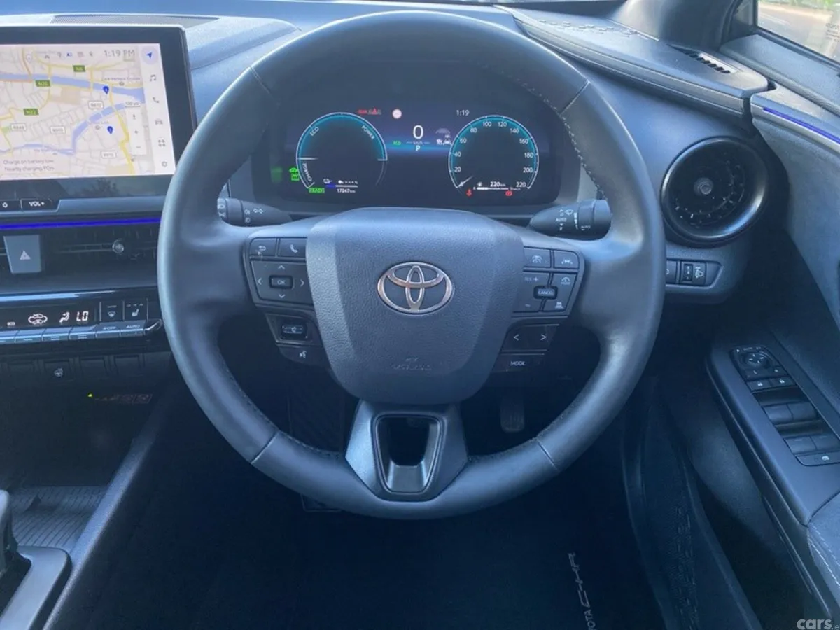 Toyota C-HR Hatchback, Petrol Plug-in Hybrid, 2024, White