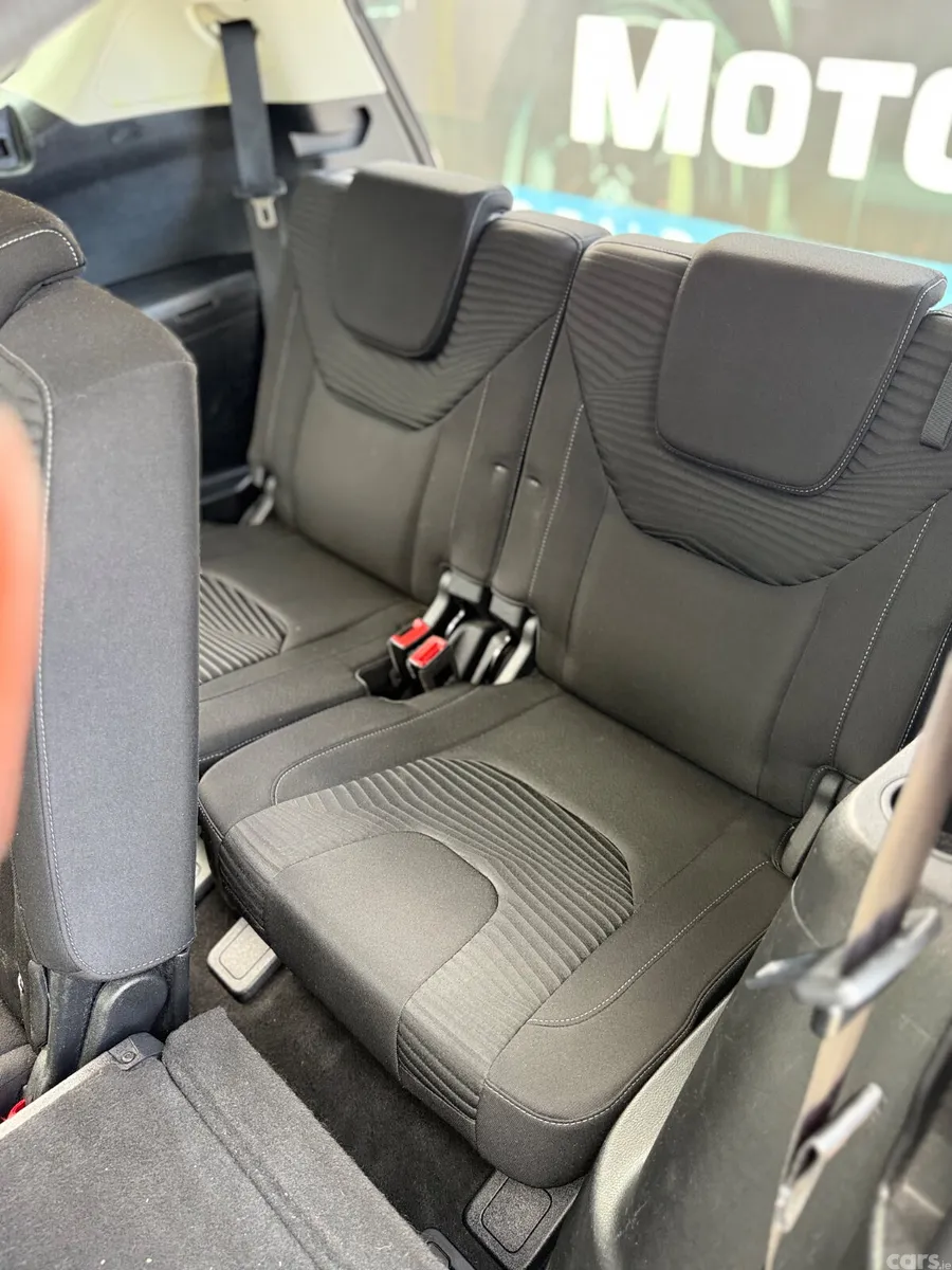 Ford S-Max MPV, Diesel, 2017, Grey