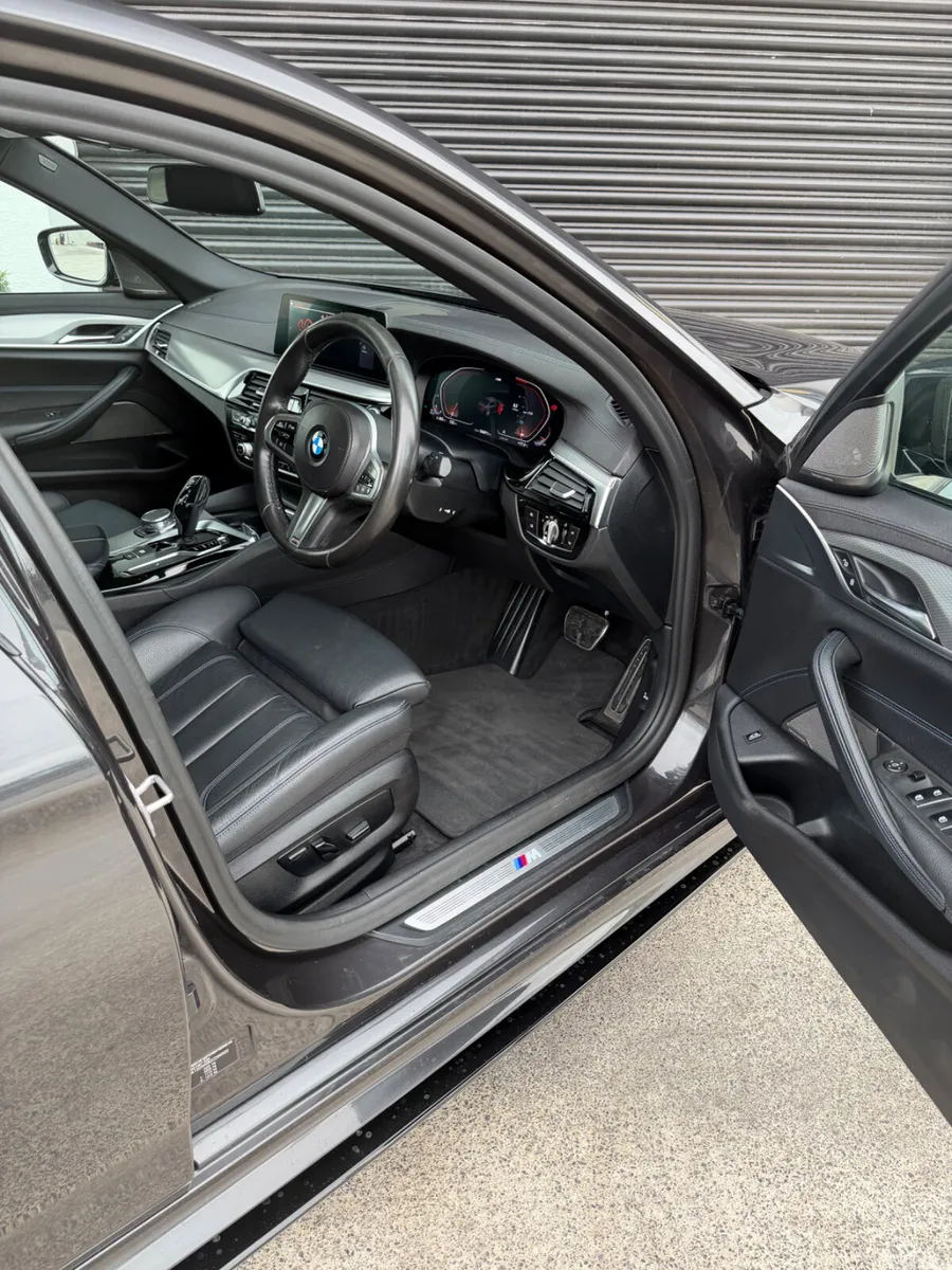 BMW 5-Series Saloon, Diesel, 2020, Grey