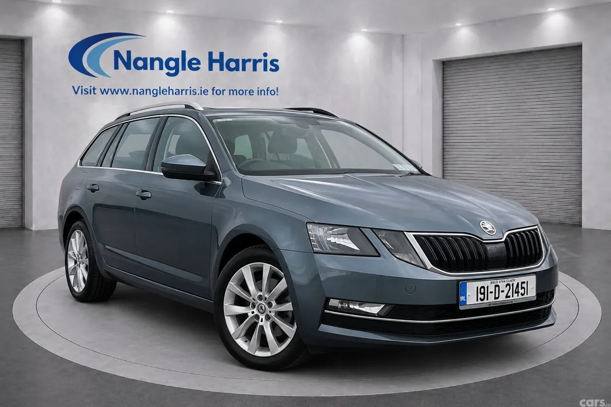 Skoda Octavia Estate, Diesel, 2019, Grey