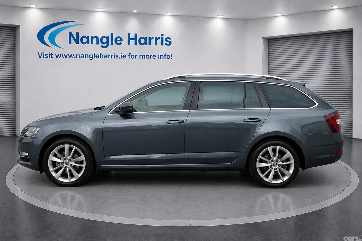 Skoda Octavia Estate, Diesel, 2019, Grey