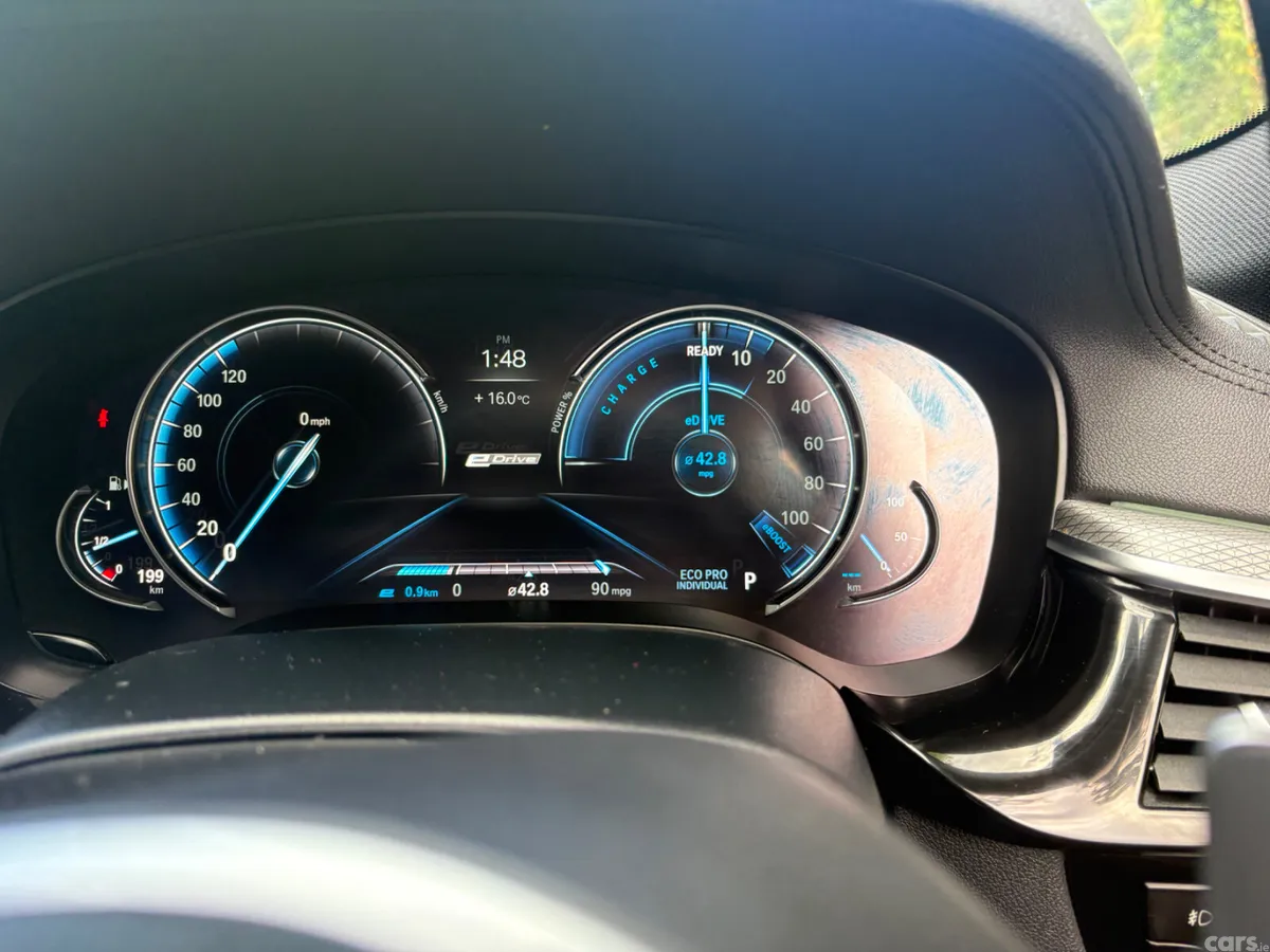 BMW 5-Series Saloon, Petrol Plug-in Hybrid, 2018, Grey