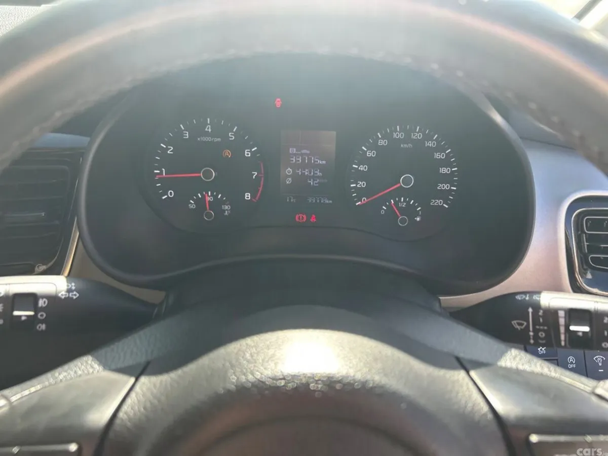 Kia Stonic Hatchback, Petrol, 2023, Red
