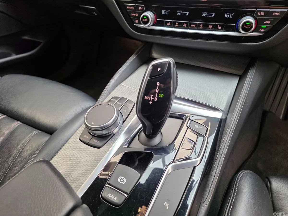 BMW 5-Series Estate, Diesel, 2018, Grey