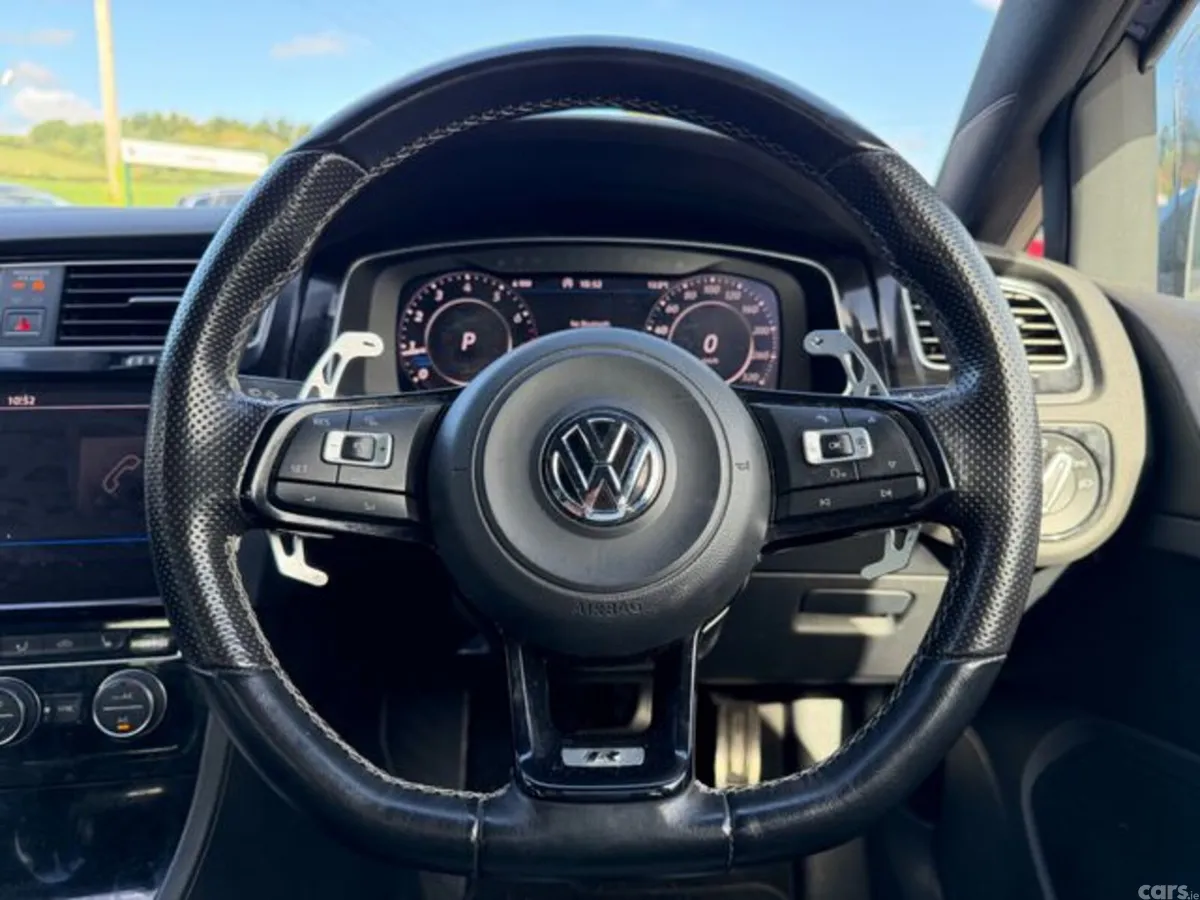 Volkswagen Golf Estate, Petrol, 2016, Blue