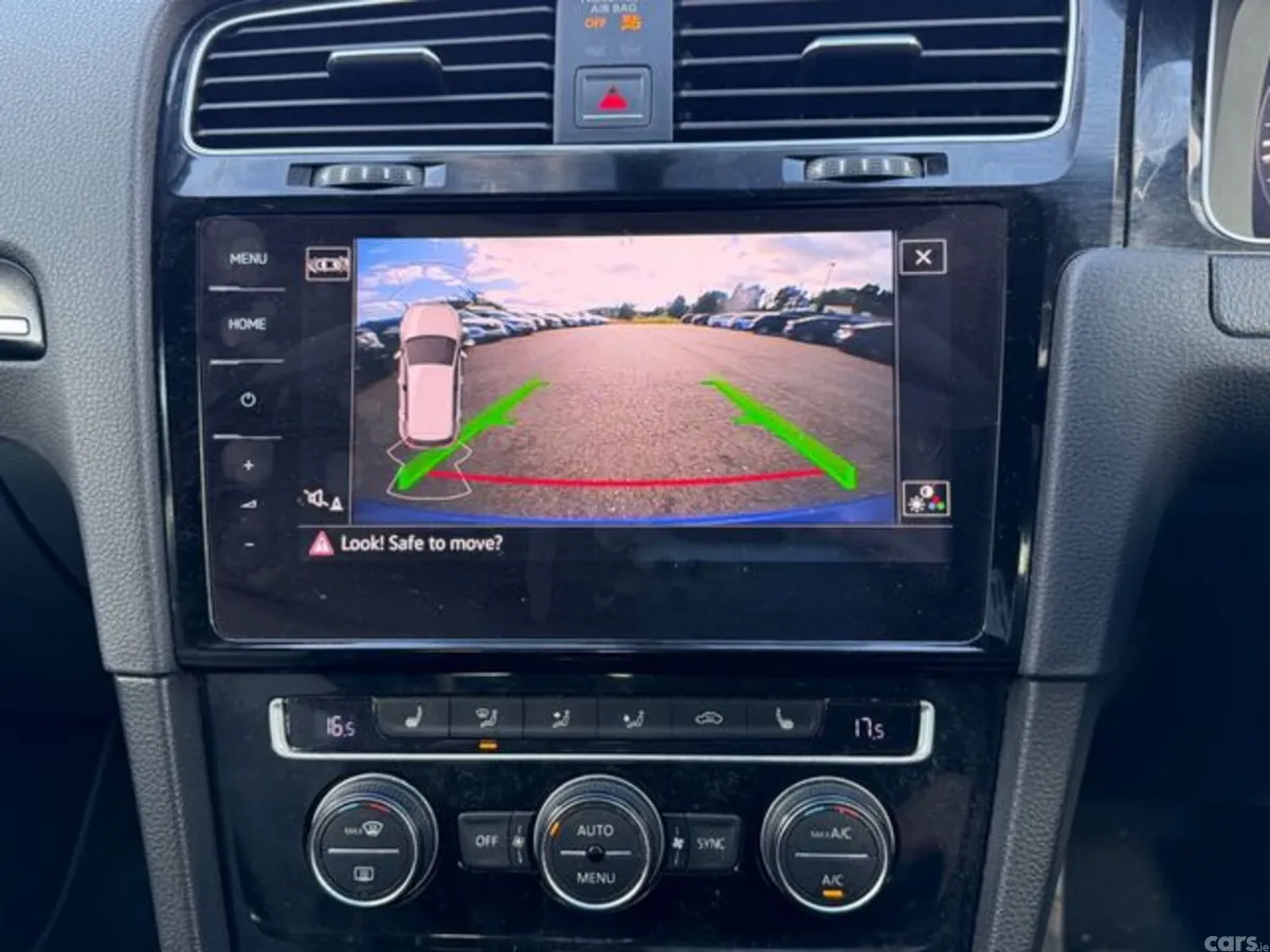 Volkswagen Golf Estate, Petrol, 2016, Blue