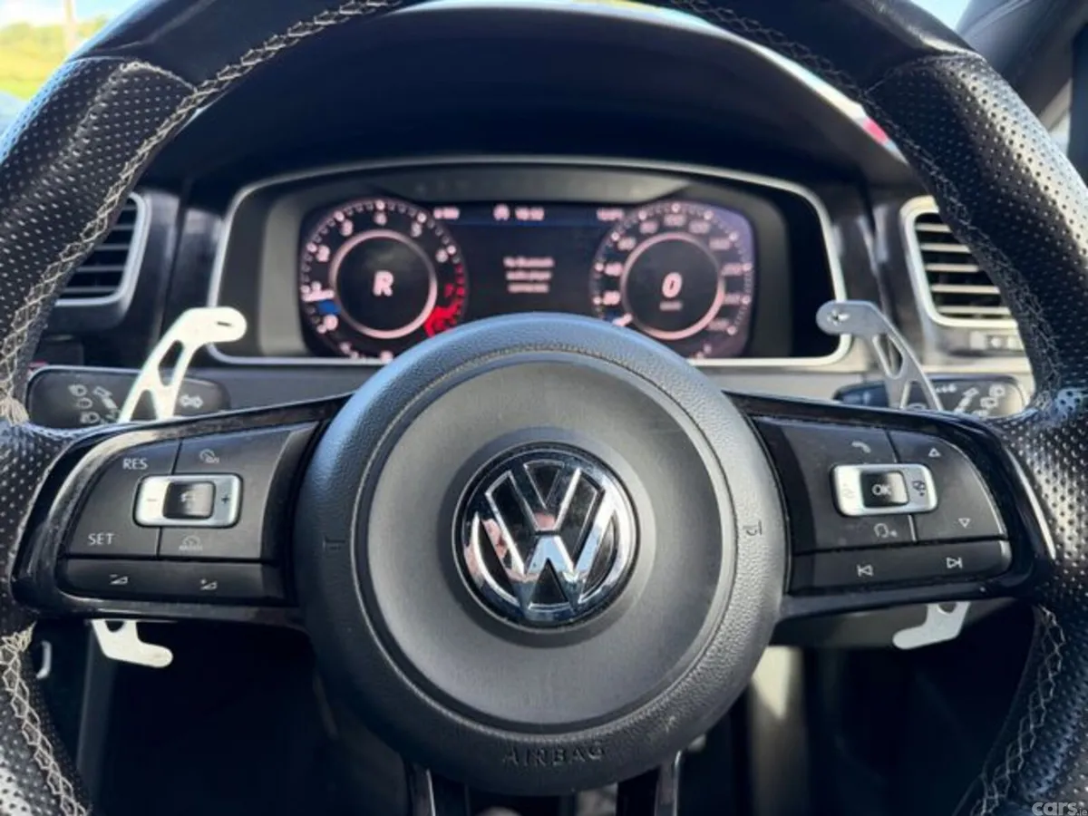 Volkswagen Golf Estate, Petrol, 2016, Blue
