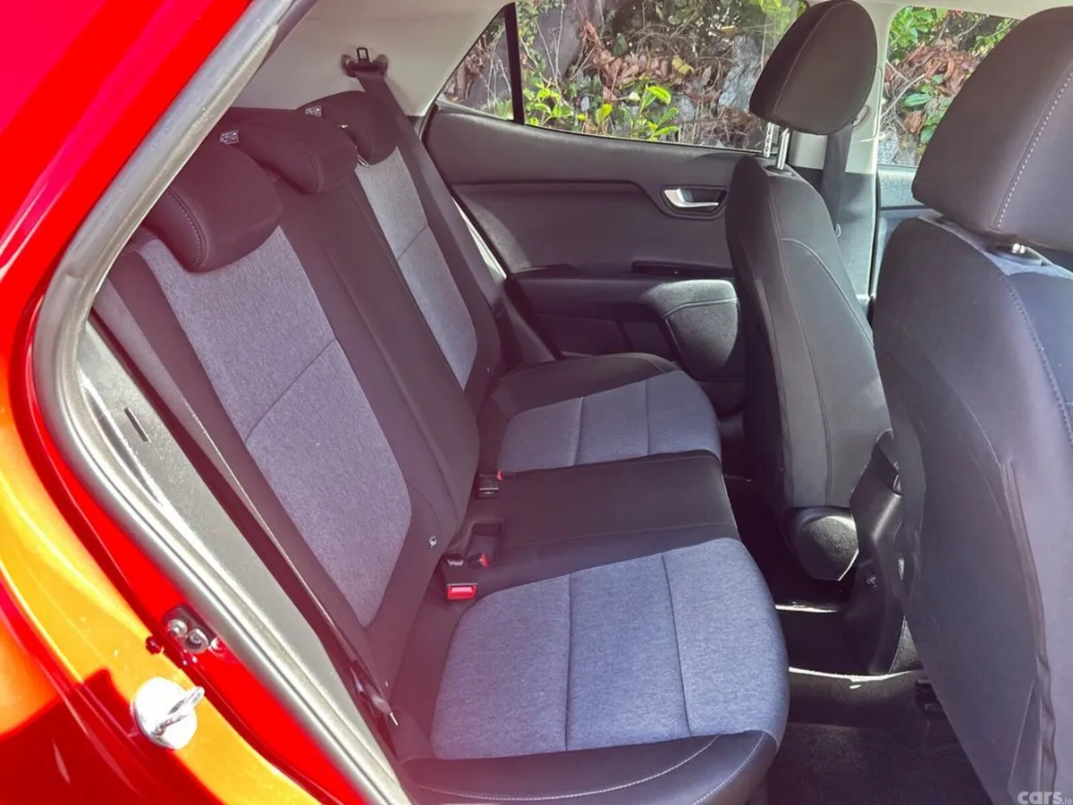 Kia Stonic Hatchback, Petrol, 2023, Red