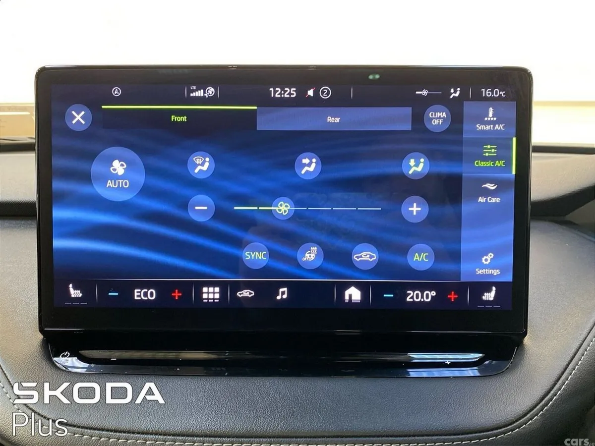 Skoda Enyaq Hatchback, Electric, 2023, Silver