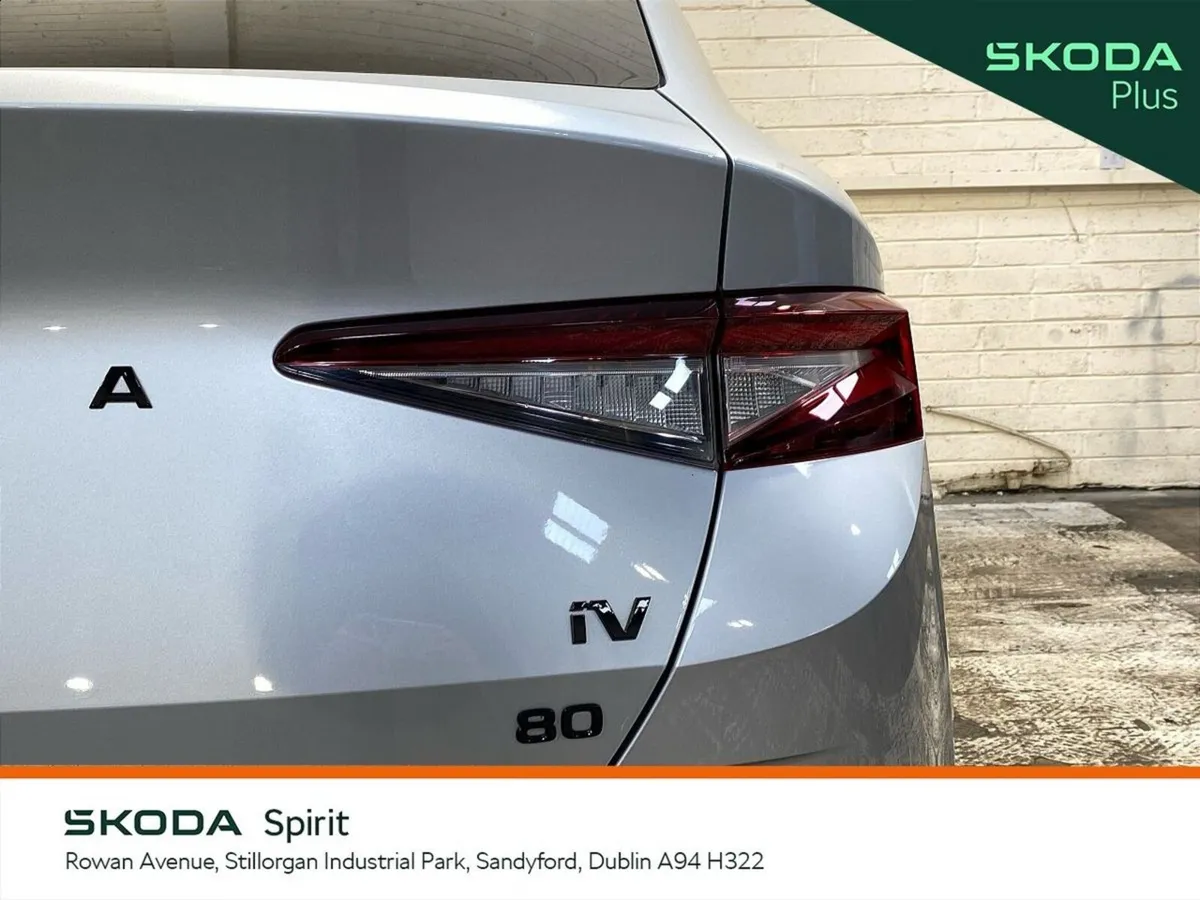 Skoda Enyaq Hatchback, Electric, 2023, Silver