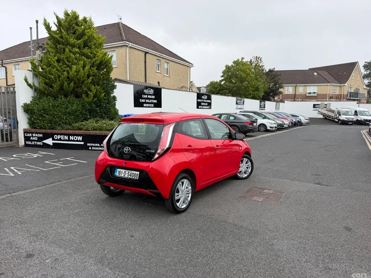 Toyota Aygo Hatchback, Petrol, 2016, Red
