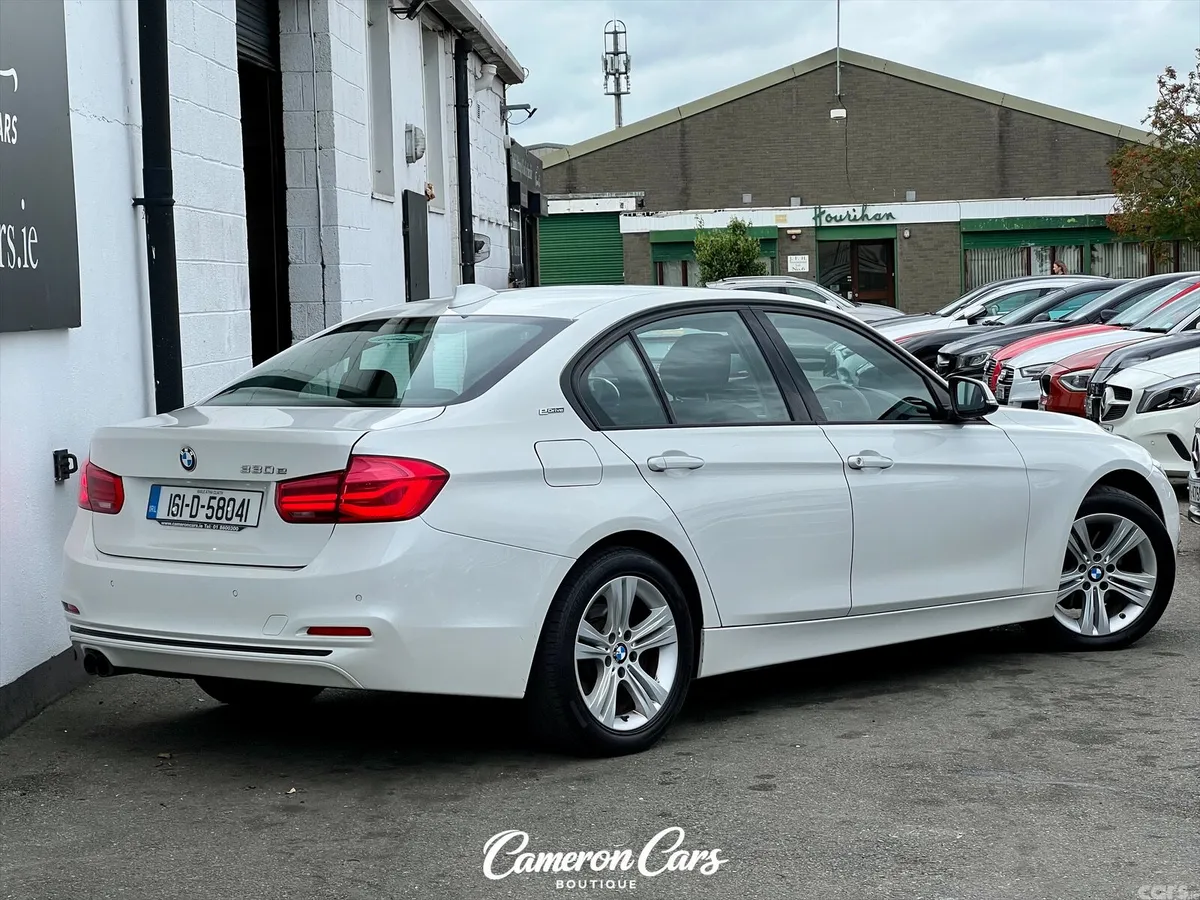 BMW 3-Series Saloon, Petrol Plug-in Hybrid, 2016, White