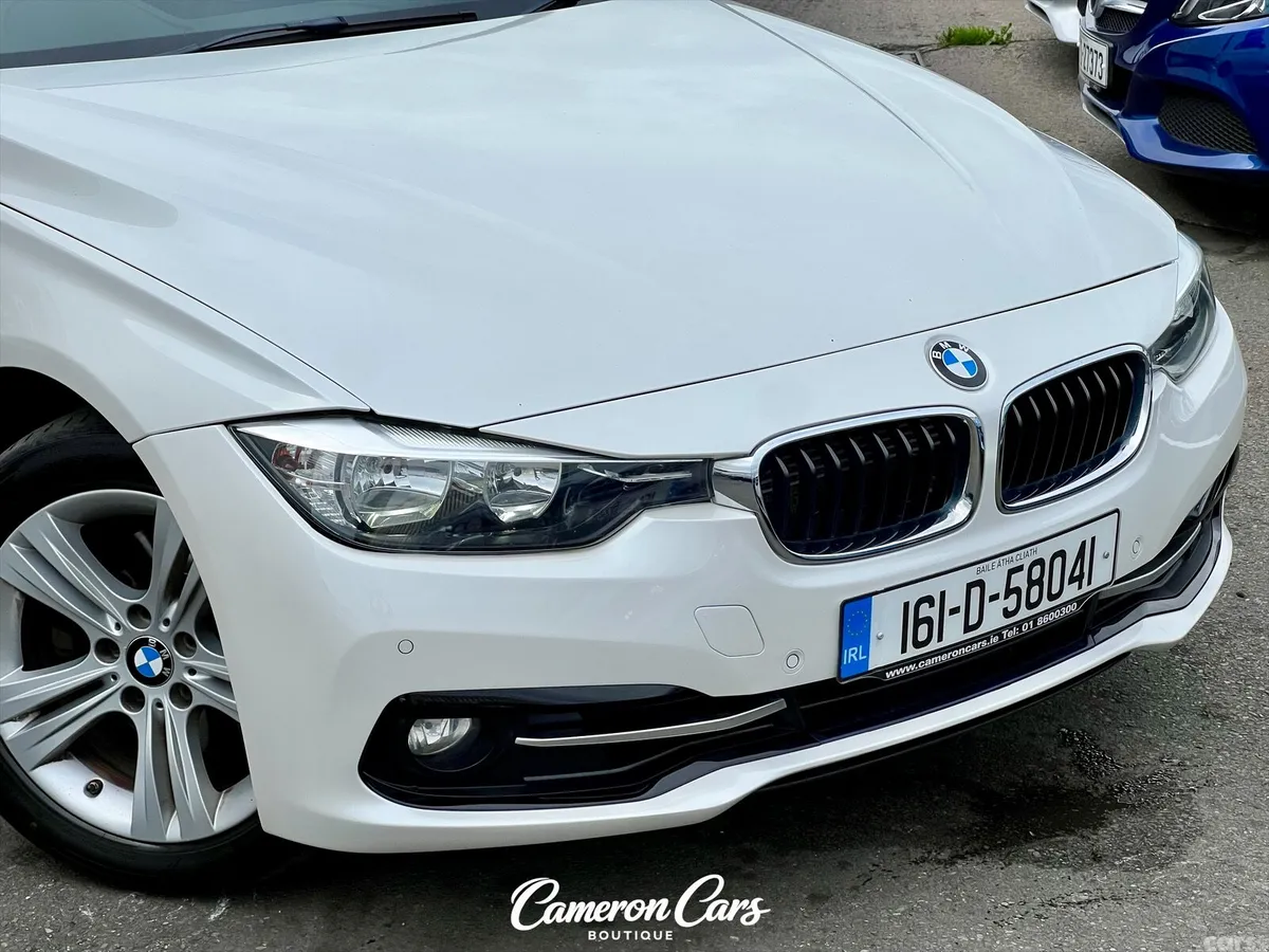 BMW 3-Series Saloon, Petrol Plug-in Hybrid, 2016, White