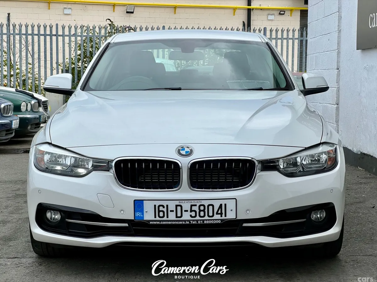 BMW 3-Series Saloon, Petrol Plug-in Hybrid, 2016, White