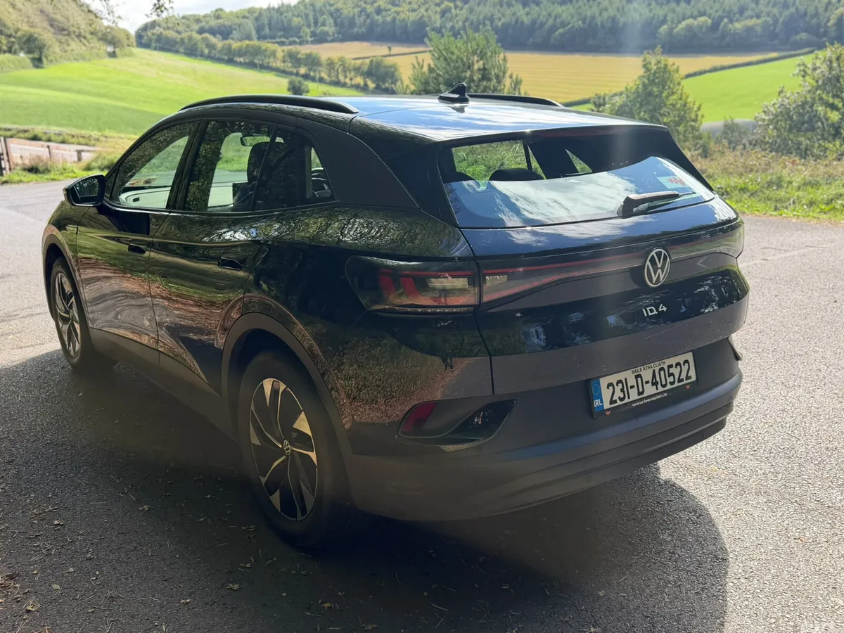 Volkswagen ID.4 Estate, Electric, 2023, Black
