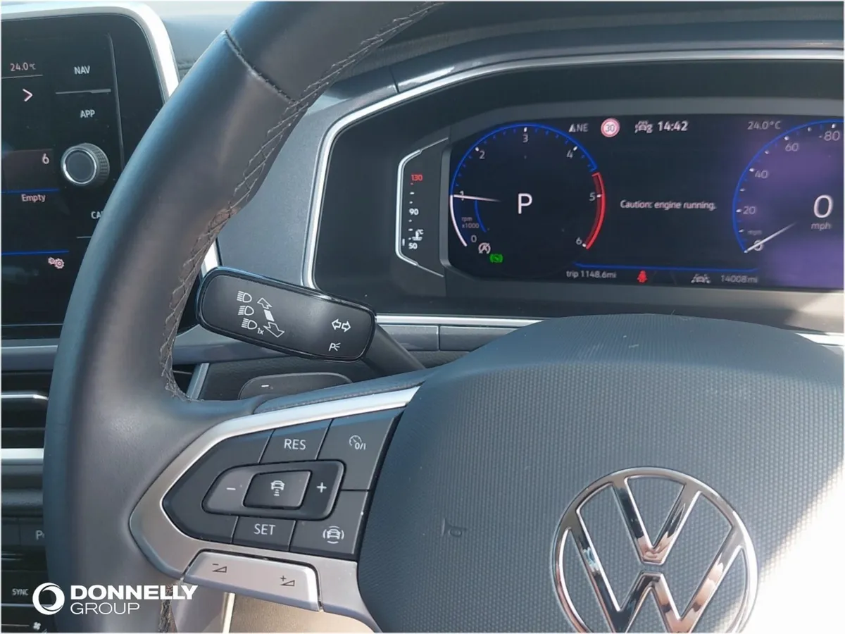 Volkswagen T-Roc Hatchback, Diesel, 2025, Blue
