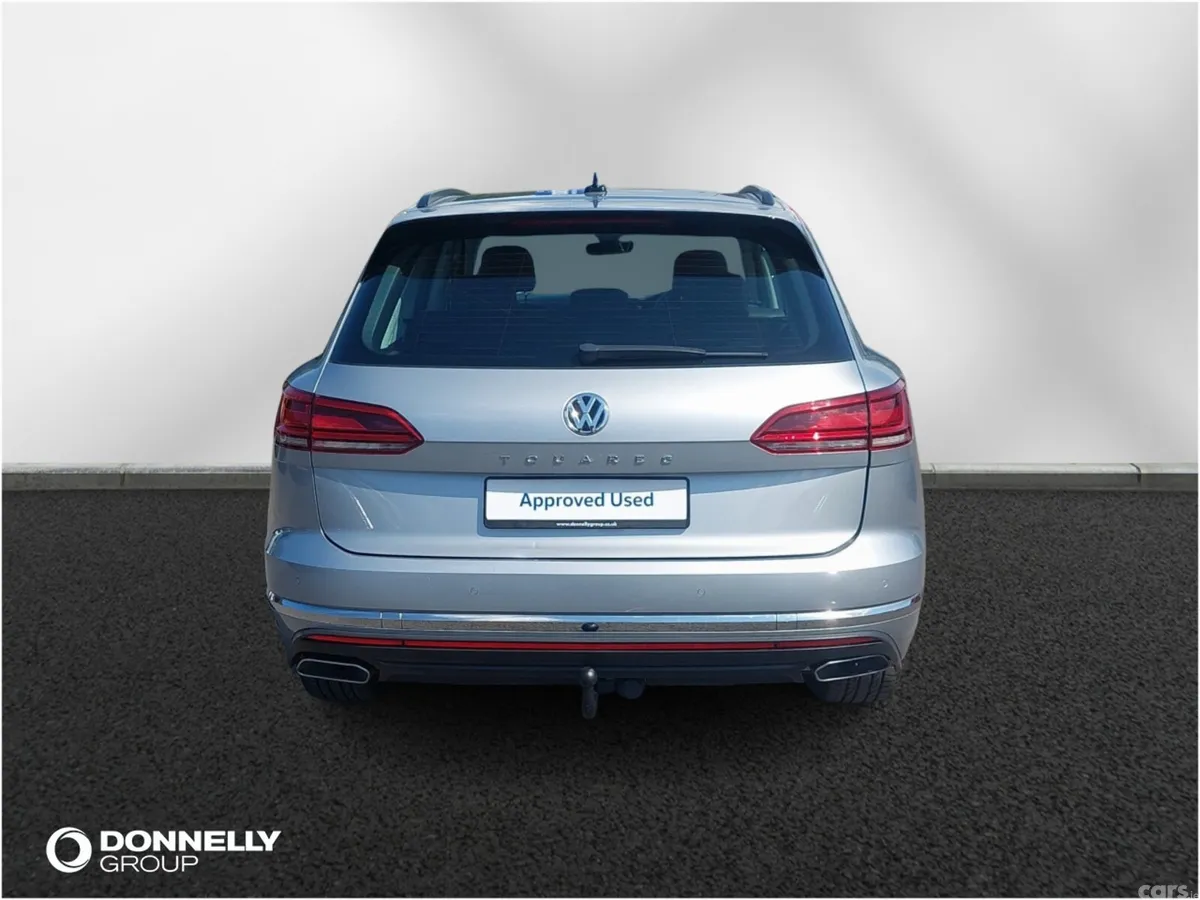 Volkswagen Touareg SUV, Diesel, 2019, Silver