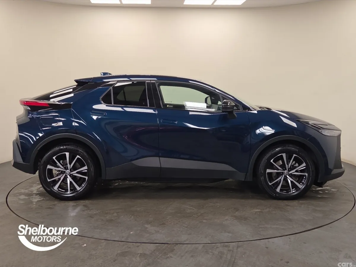 Toyota C-HR Hatchback, Petrol Hybrid, 2025, Blue
