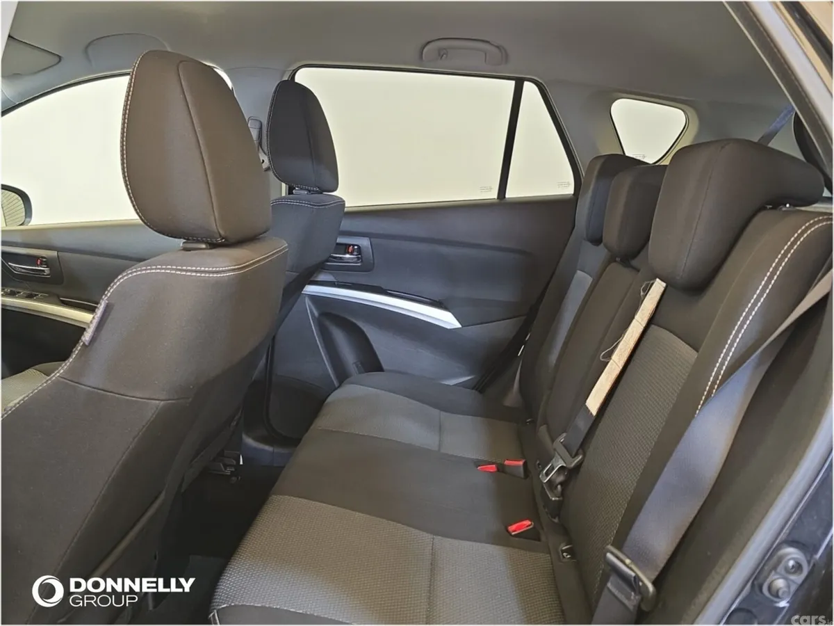 Suzuki SX4 S-Cross Hatchback, Petrol, 2016, Black