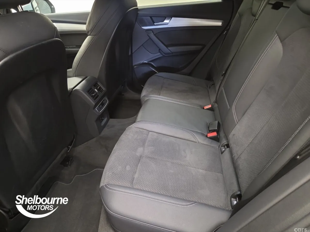 Audi Q5 SUV, Diesel, 2023, Silver