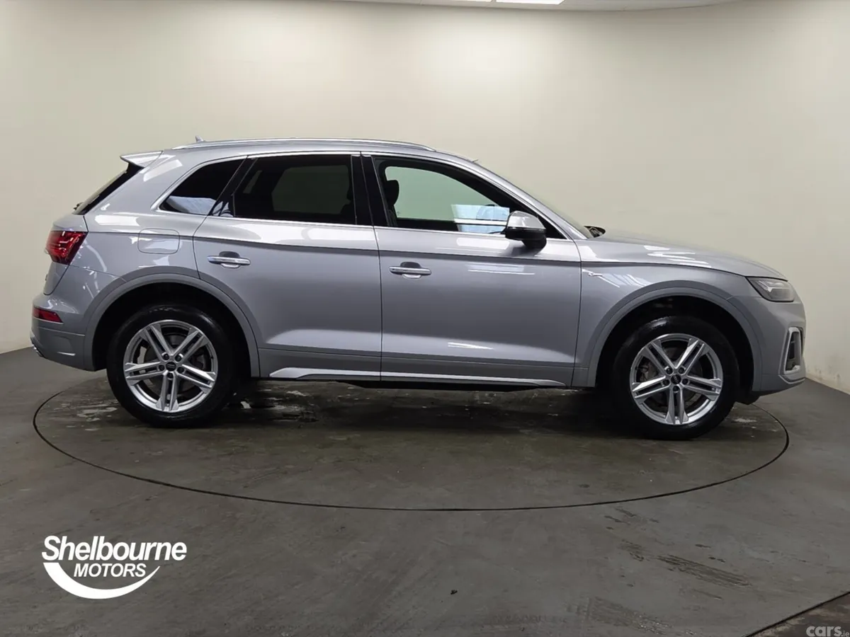Audi Q5 SUV, Diesel, 2023, Silver