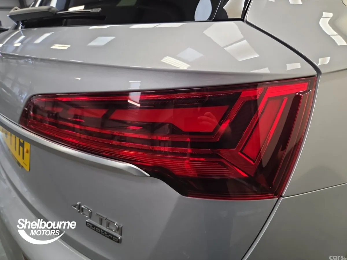 Audi Q5 SUV, Diesel, 2023, Silver