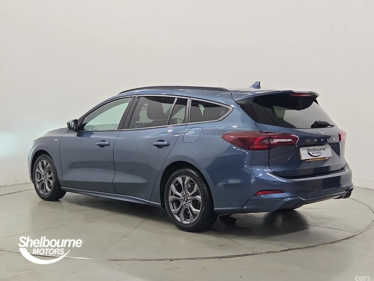 Ford Focus Estate, Petrol, 2023, Blue