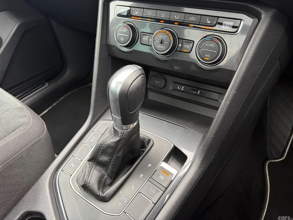 Volkswagen Tiguan SUV, Diesel, 2017, Grey